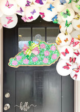 Load image into Gallery viewer, Green and Pink Floral Kentucky Door Hanger