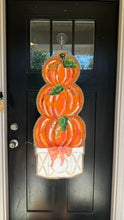 Load image into Gallery viewer, Door Hanger Pumpkin Topiary - Large Orange