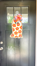 Load image into Gallery viewer, Flower Power Ghost Halloween Door Candy