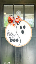 Load image into Gallery viewer, Boo Circle Halloween Door Hanger