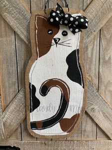 cat door hanger burlap calico cat with black bow