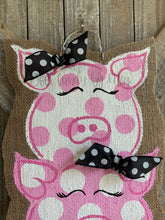 Load image into Gallery viewer, Farm Animal Door Hanger - Three Little Pigs Burlap Door Hanger