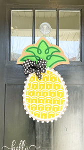 Burlap Pineapple Door Hanger - (Small/Yellow/Scallop)
