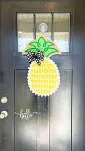 Burlap Pineapple Door Hanger - (Small/Yellow/Scallop)
