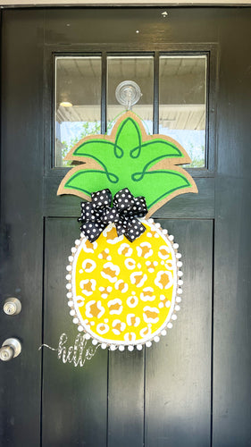 Burlap Pineapple Door Hanger (Large/Yellow/Leopard)