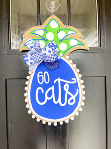 Small Pineapple in Go Cats Door Hanger