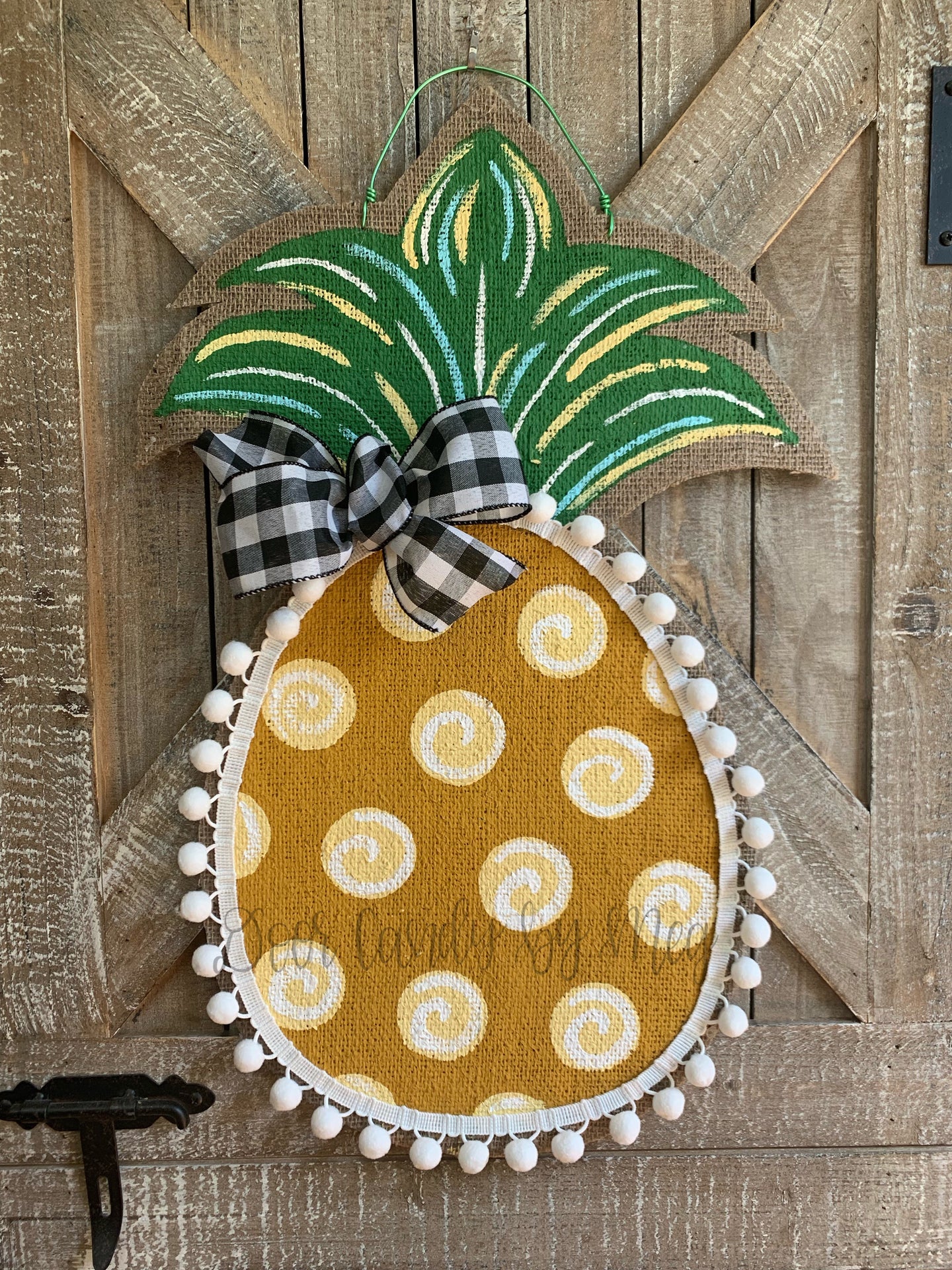 Burlap Pineapple Door Hanger (Small/Golden/Polka Dot)