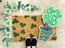 Load image into Gallery viewer, St. Patrick&#39;s Day Shamrock Leopard Topiary Door Hanger