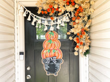 Load image into Gallery viewer, Door Hanger Pumpkin Topiary - Medium Orange