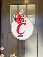 Load image into Gallery viewer, Bearcats Circle Door Hanger
